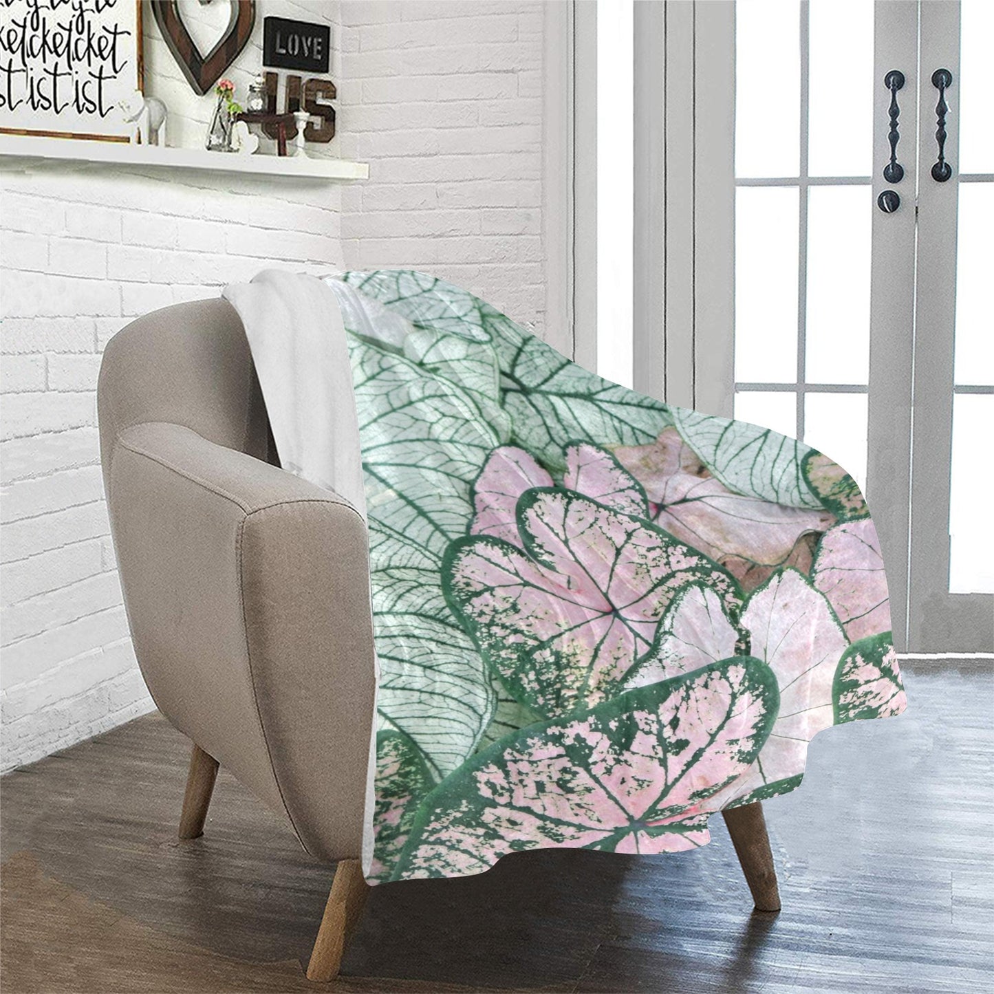 292 Ultra-Soft Micro Fleece Blanket 32"×48"