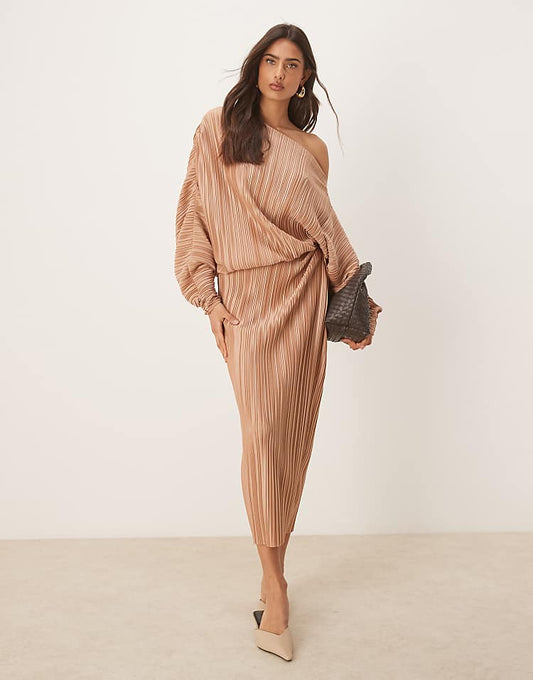 https://images.asos-media.com/products/asos-design-plisse-fallen-shoulders-long-sleeve-midi-dress-in-caramel/208314762-1-caramel?$n_750w$&wid=750&fit=constrain