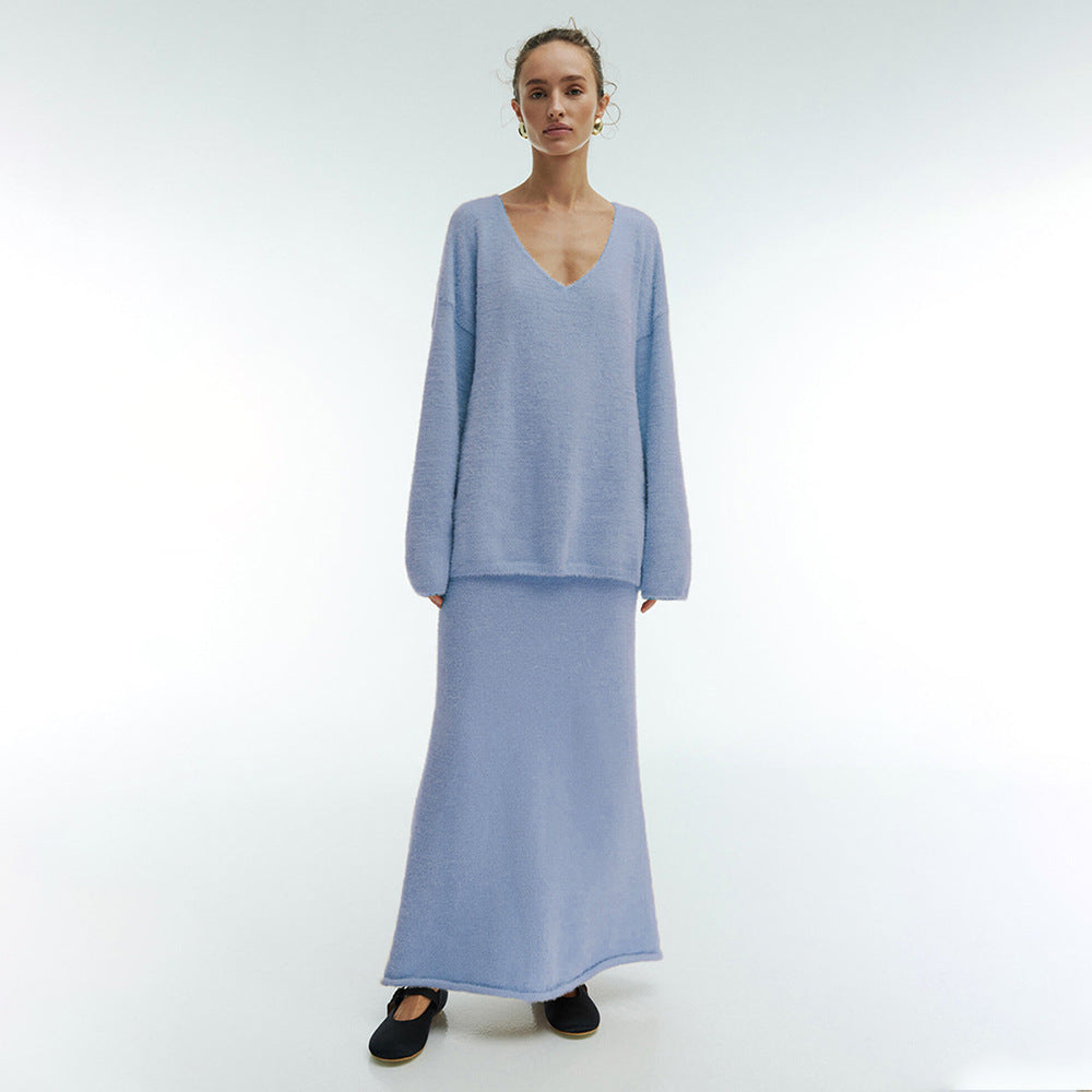 Completo gonna maglione scollo a V semplice lavorato a maglia