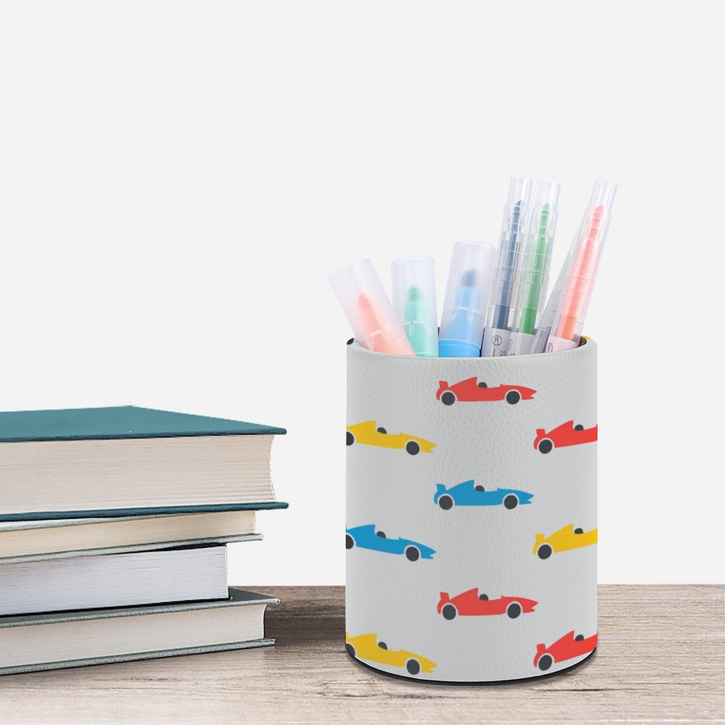 Portapenne rotondo di design Motori