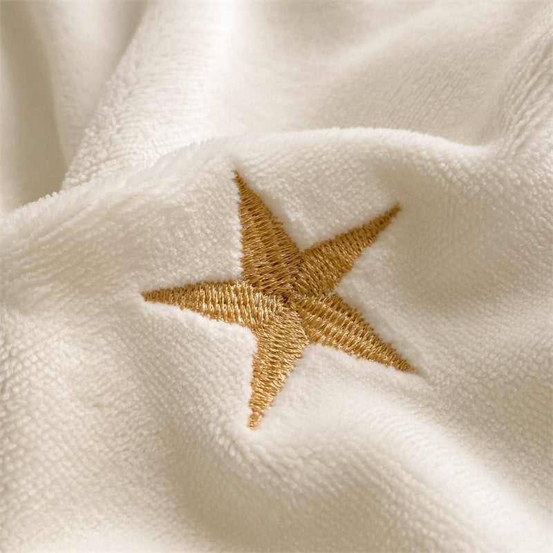 Set di quattro pezzi in velluto corallo double face