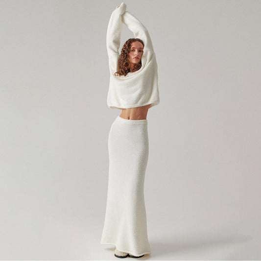 Completo gonna maglione scollo a V semplice lavorato a maglia