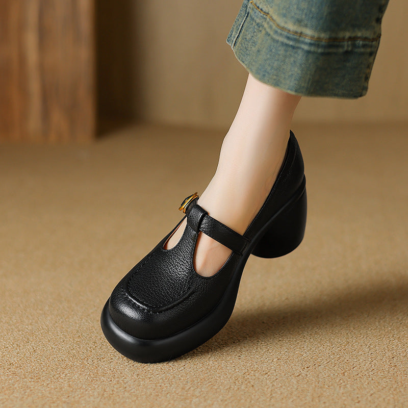 Scarpe in pelle con plateau in stile britannico