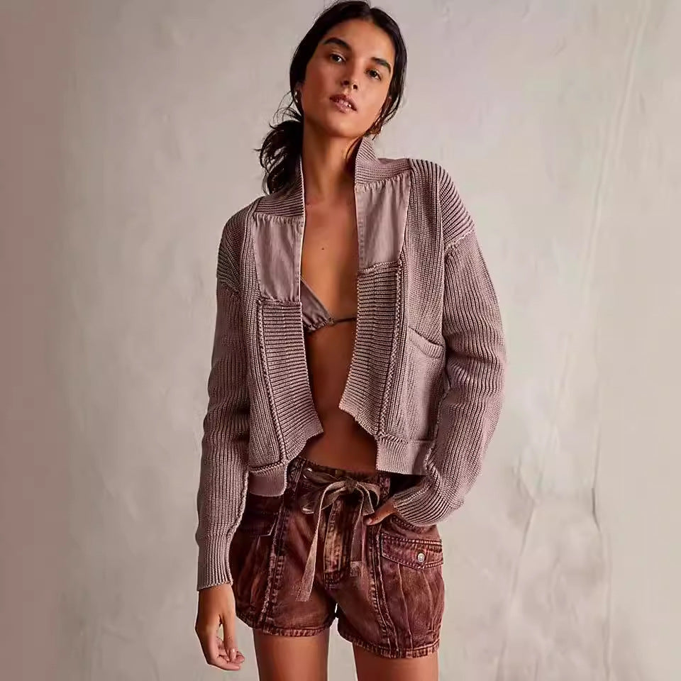 Cardigan corto asimmetrico in lana