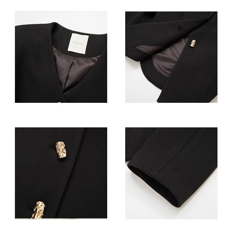 Blazer corto nero con scollo a V e spalline eleganti